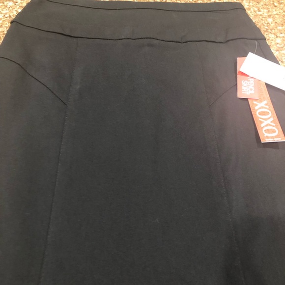 NWT XOXO Black Pencil Skirt Size 00 - Picture 7 of 10